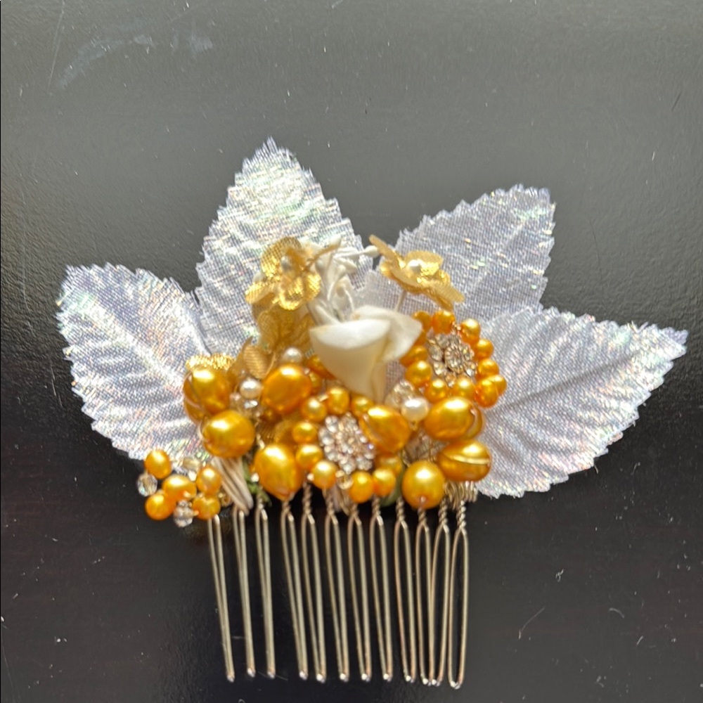 Elegant Gold and Silver Hair Comb